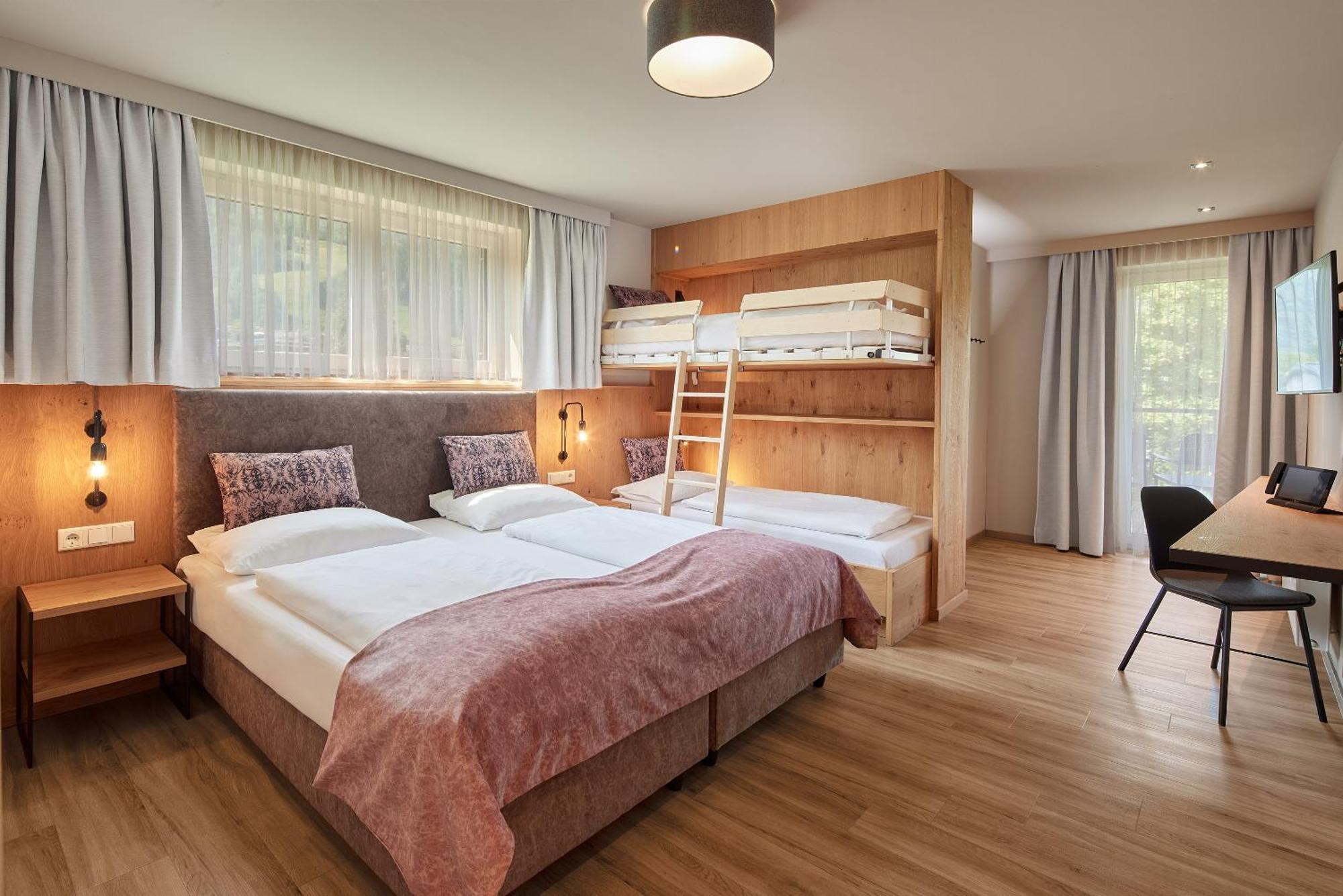 Hotel Sonnblick Kaprun, Salzburg - Including Summer Card Εξωτερικό φωτογραφία